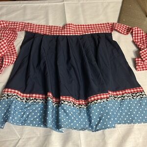 Vintage apron #70s #80s super cute classy county feminine look super nice